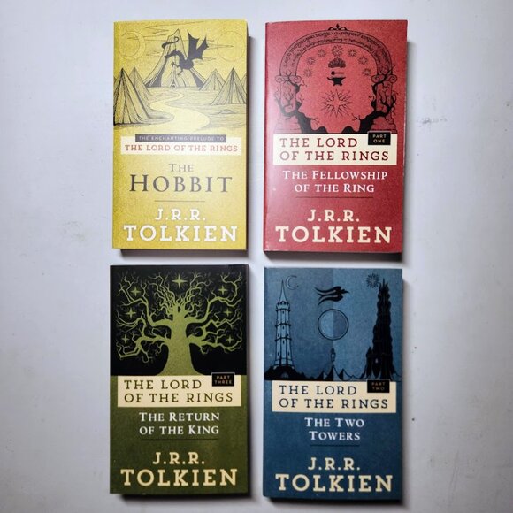 NEW J.R.R. Tolkien Book Bundle Set The Hobbit Lord of the Rings 4 Books - Picture 3 of 15